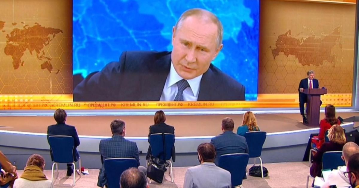 Есть вероятность: Путин поговорит нынче и с народом, и с прессой сразу